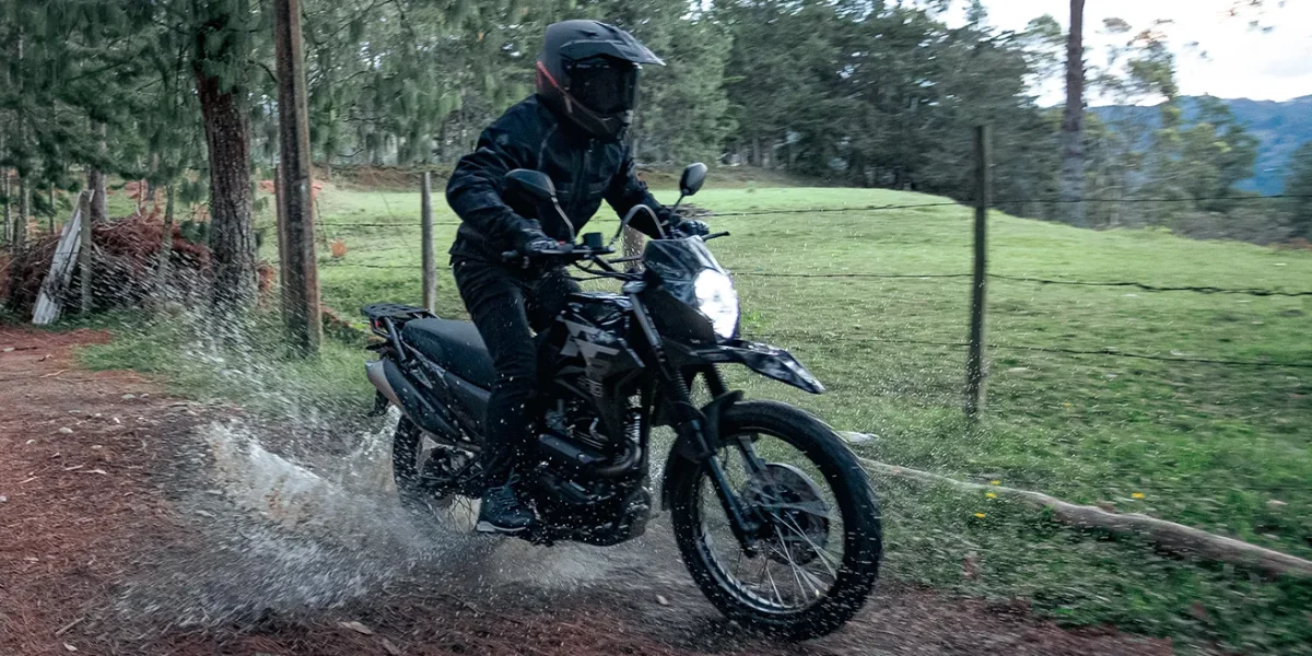 akt-motos-ttr-200-wide